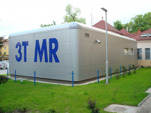 2007 – Idegsebészeti Klinika MR Diagnosztikai központ